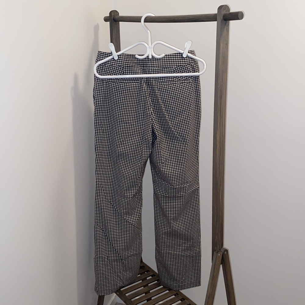 Liz Claiborne - Picture 5 of 5